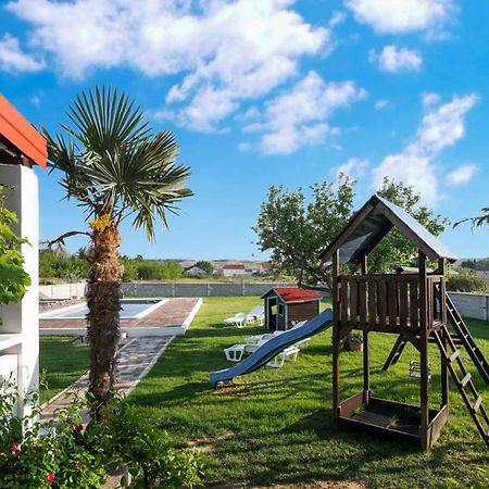 Villa House Rose With Garden And Pool Ljubač Exterior foto